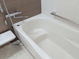 バスルームリフォーム冬場も快適に入浴できる、あたたかいバスルーム